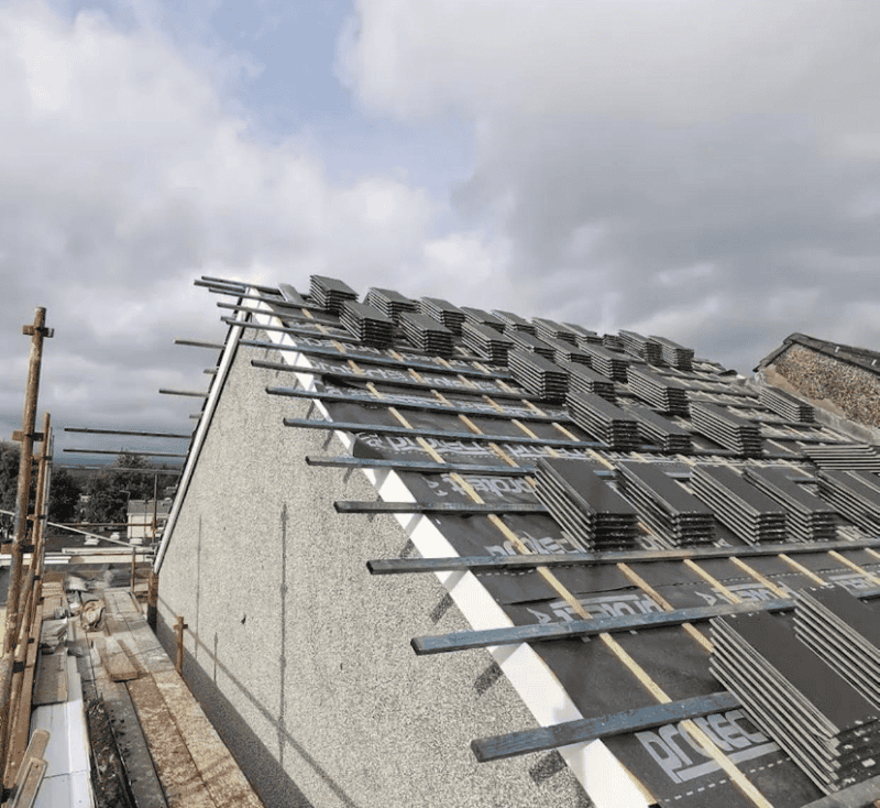 Why choose HLM Roofing Company for a new roof in Huntingdon